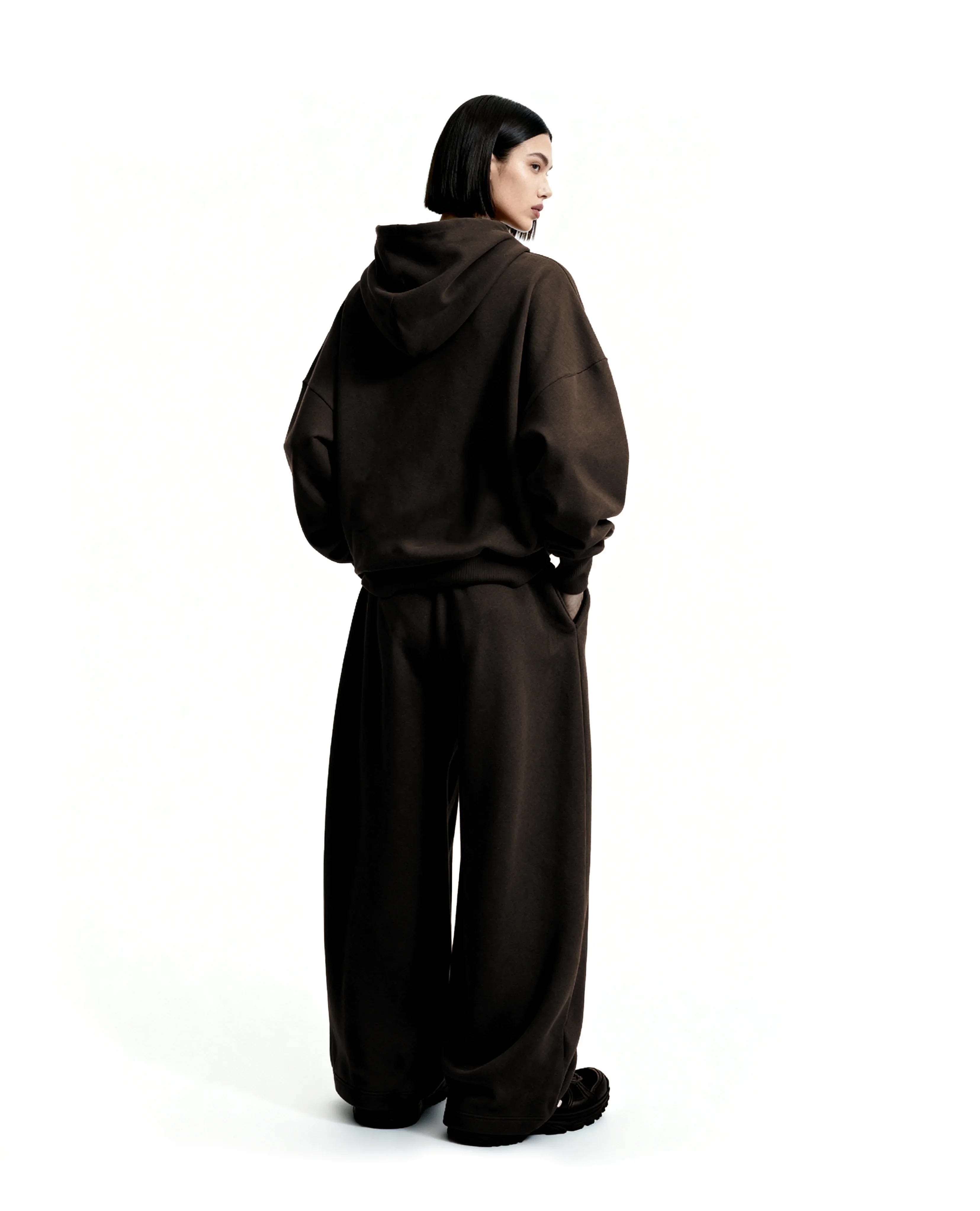 Y33 Designer Pleated Organic Sweatpants — 520GSM, Baggy Oversized, Mocha Brown [Pre-order. March 26th] - Image 3